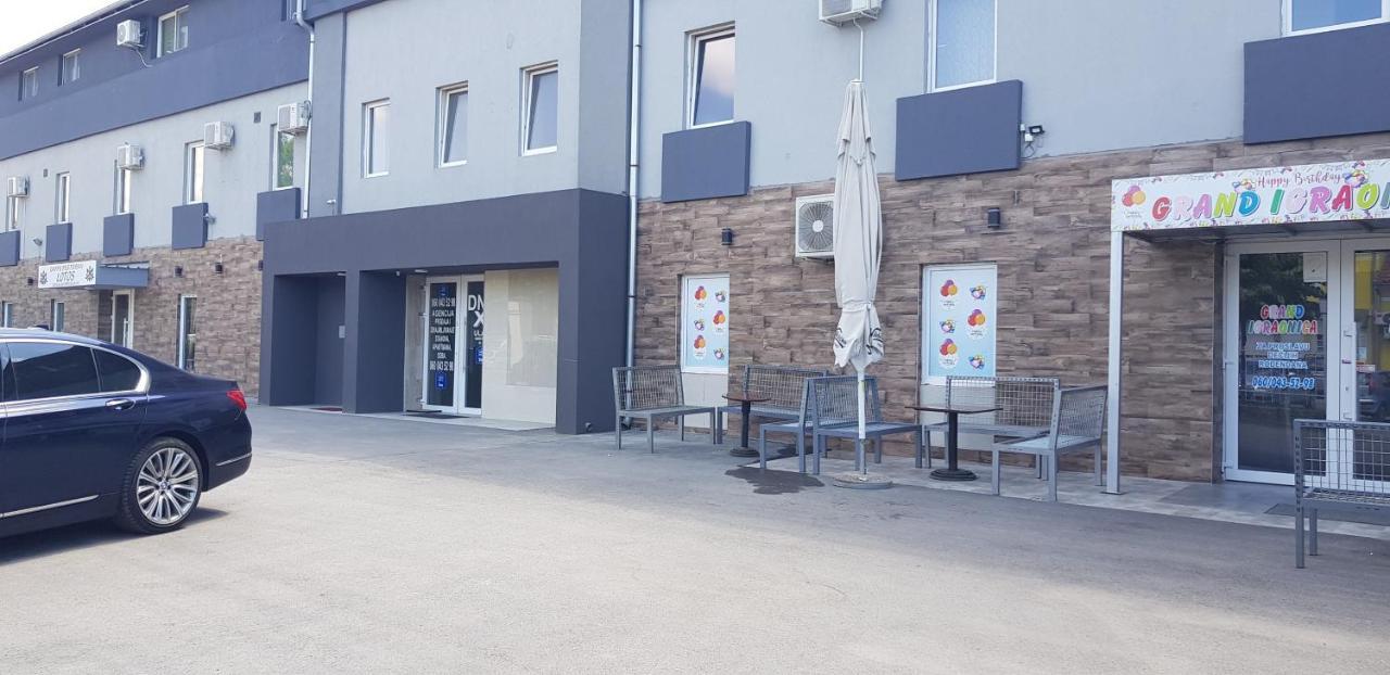 Pančevo Dnd-X酒店 外观 照片